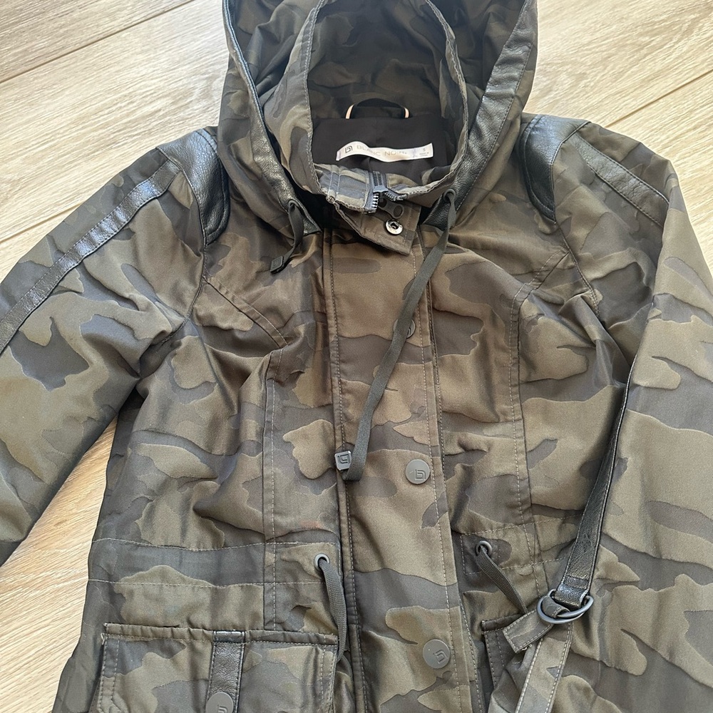 Blanc Noir Camo Jacket - Picture 3 of 5